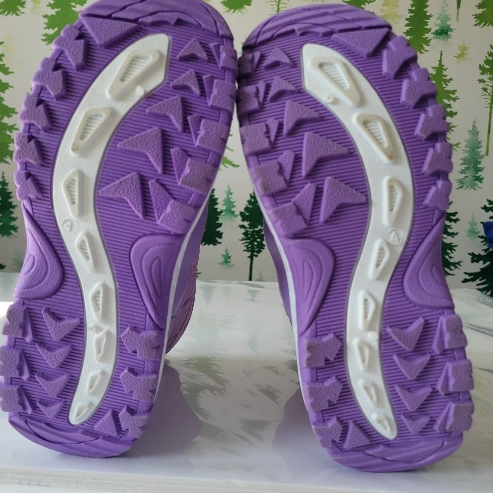 New Avalanche Kids' Purple Puffer Winter Boots.
